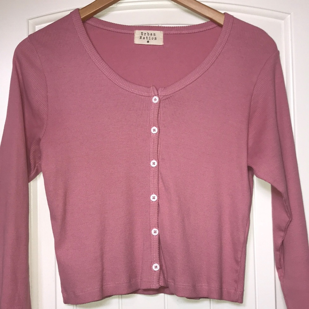 Women’s Urban Nation size medium